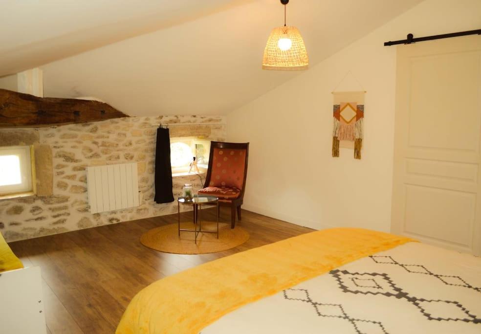Apartmán Gite A La Ferme Chaleureux Civrac-de-Blaye Exteriér fotografie